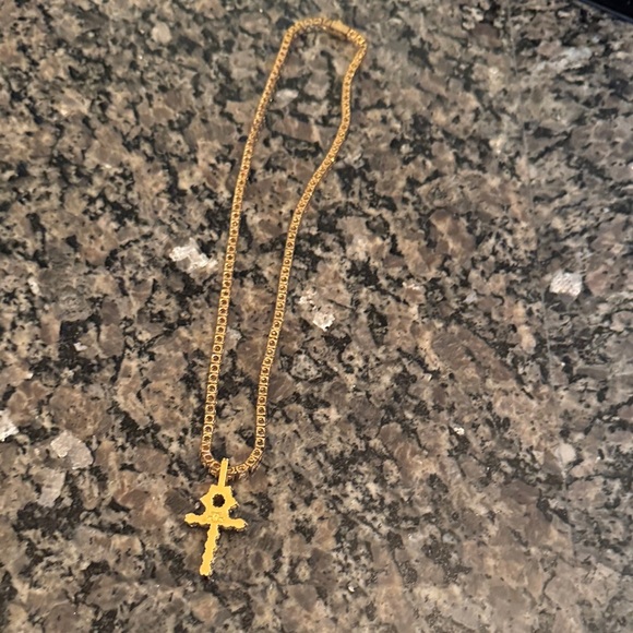 The Gold Gods 20” ANKH Gold Cross Pendant Necklace EUC - Picture 11 of 15